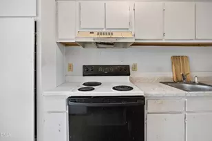 2510 Avent Ferry Rd, Raleigh, NC 27606 - Photo 6