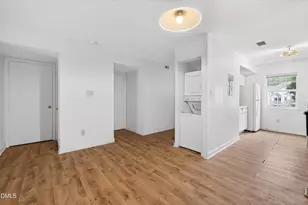 2510 Avent Ferry Rd, Raleigh, NC 27606 - Photo 10
