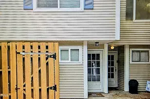 220 Elizabeth St, Chapel Hill, NC 27514 - Photo 2