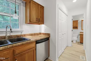 121 Hogan Dr, Garner, NC 27529 - Photo 10