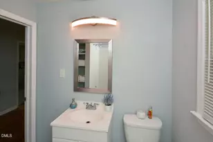 138 Gibson Rd, Mebane, NC 27302 - Photo 16