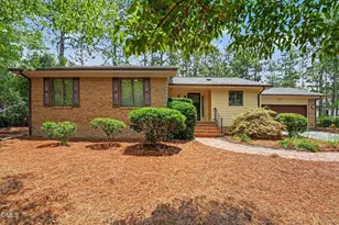 1555 Longleaf Dr E, Pinehurst, NC 28374 - Photo 2