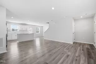 1432 Burgundy Blf Ln, Zebulon, NC 27597 - Photo 6