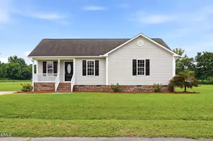 19 Via Capri Way, Four Oaks, NC 27524 - Photo 2