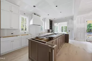 7508 Grist Mill Rd, Raleigh, NC 27615 - Photo 8