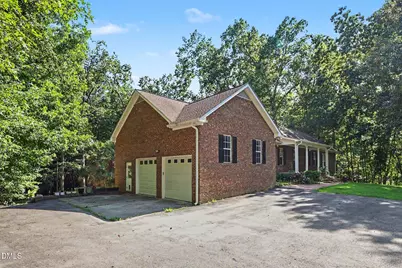 4 Eight Js Lane, Clayton, NC 27520 - Photo 2