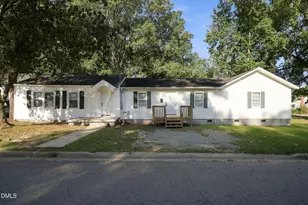 404 S Ash St, Greenville, NC 27858 - Photo 1