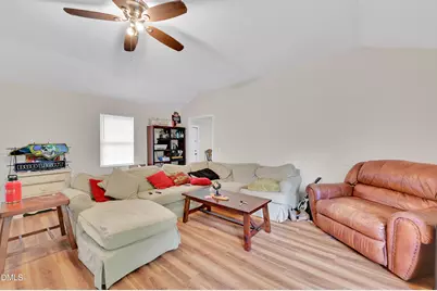 404 S Ash Street, Greenville, NC 27858 - Photo 6