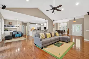 3239 Coventry Ct, Sanford, NC 27332 - Photo 12