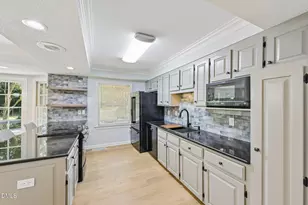 5516 Den Heider Way, Raleigh, NC 27606 - Photo 8