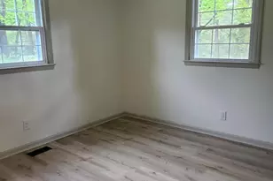 2546 Ardsley Dr, Durham, NC 27703 - Photo 4