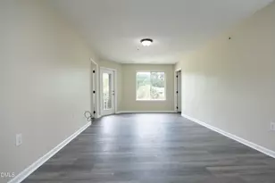 1231 University Ct, Raleigh, NC 27606 - Photo 2