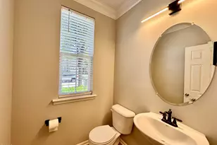 323 Longchamp Ln, Cary, NC 27519 - Photo 4