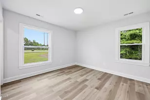 713 Tyree Rd, Kinston, NC 28504 - Photo 12