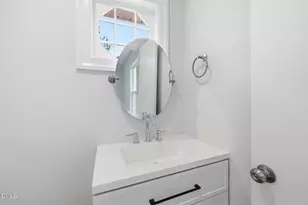 713 Tyree Rd, Kinston, NC 28504 - Photo 14