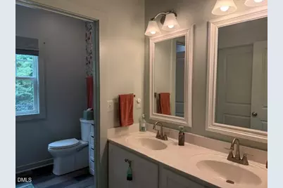 574 E Ridge Avenue, Liberty, NC 27298 - Photo 22