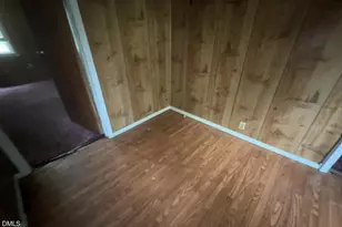 568 Daniel St, Henderson, NC 27536 - Photo 2