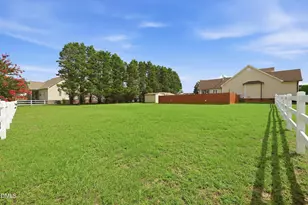 101 Aspen Cir, Clayton, NC 27520 - Photo 40