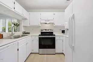 708 M L K Jr Blvd, Chapel Hill, NC 27514 - Photo 20