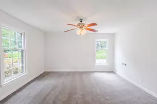 2721 Pebblebrook Dr, Sanford, NC 27330 - Photo 8