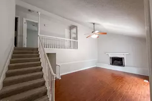 2721 Pebblebrook Dr, Sanford, NC 27330 - Photo 2