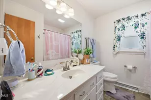 500 Oakwood Ln, Graham, NC 27253 - Photo 20