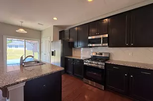 3920 Massey Pointe Ct, Raleigh, NC 27616 - Photo 10