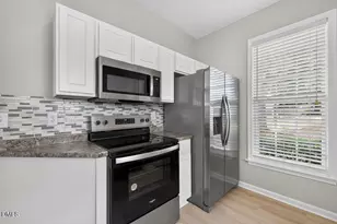160 Hutson Ln, Clayton, NC 27527 - Photo 12