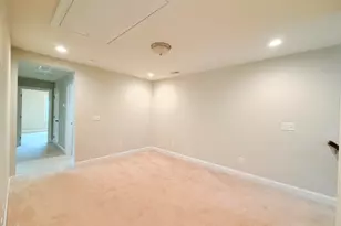 600 Rockcastle Dr, Cary, NC 27519 - Photo 16