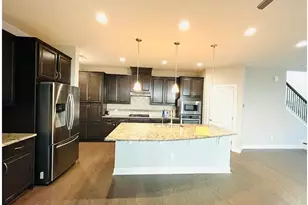 600 Rockcastle Dr, Cary, NC 27519 - Photo 6