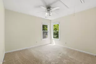 4409 Queenstown Ct, Raleigh, NC 27612 - Photo 32