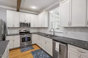 405 Jewell Dr, Chapel Hill, NC 27516 - Photo 22