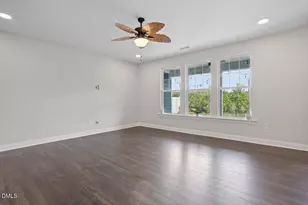 402 Ressler St, Holly Springs, NC 27540 - Photo 10