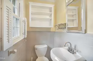 400 Blackmon St, Four Oaks, NC 27524 - Photo 16