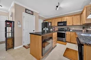 108 Bennett Pl, Clayton, NC 27527 - Photo 24