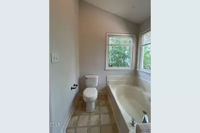 102 Longstock Court, Cary, NC 27513 - Photo 12
