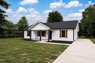 606 E Bay St, Dunn, NC 28334 - Photo 14