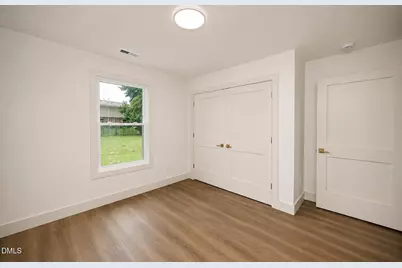 606 E Bay Street, Dunn, NC 28334 - Photo 12