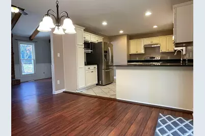 200 Glen Bonnie Lane, Cary, NC 27511 - Photo 12