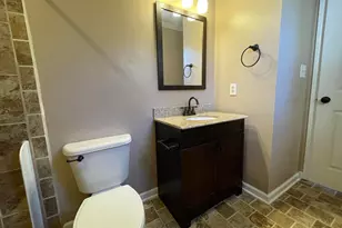 200 Glen Bonnie Ln, Cary, NC 27511 - Photo 32