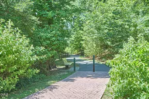 101 Bayoak Dr, Cary, NC 27513 - Photo 56