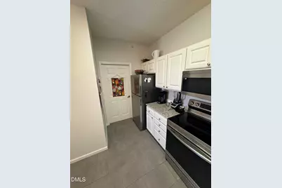 2511 Huntscroft Lane #303, Raleigh, NC 27617 - Photo 8