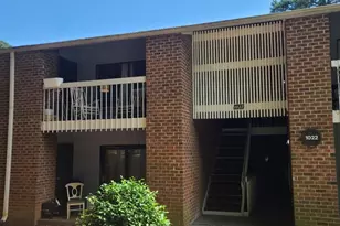 1022 Sandlin Pl, Raleigh, NC 27606 - Photo 2
