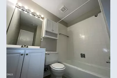 1022 Sandlin Place #Apt J, Raleigh, NC 27606 - Photo 12