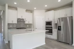 2111 Topsail Rd, Durham, NC 27703 - Photo 2