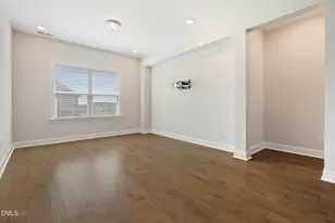245 N Crest Dr, Chapel Hill, NC 27517 - Photo 10