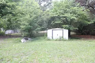 106 Knot Cir, Sanford, NC 27332 - Photo 8