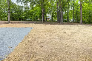 421 E Webb St, Mebane, NC 27302 - Photo 32