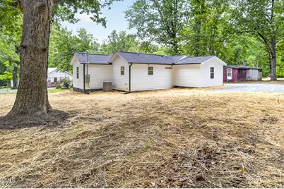 421 E Webb Street, Mebane, NC 27302 - Photo 6