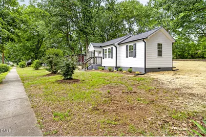 421 E Webb Street, Mebane, NC 27302 - Photo 2